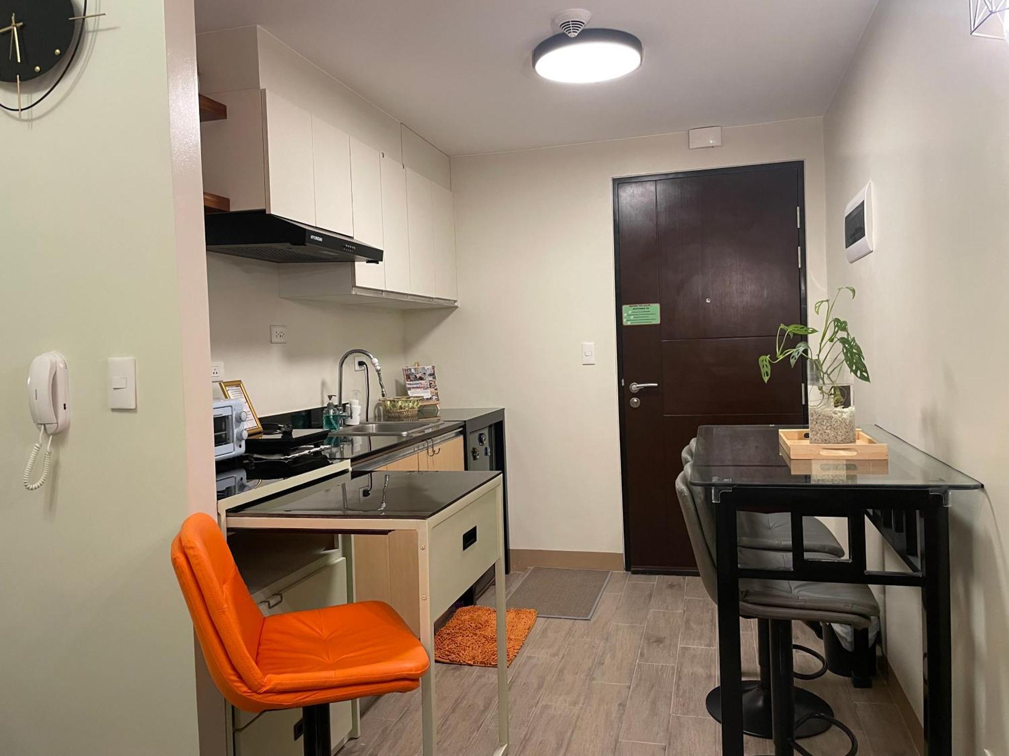 Condo Home With Fast Wifi In Bacolod City Luaran gambar