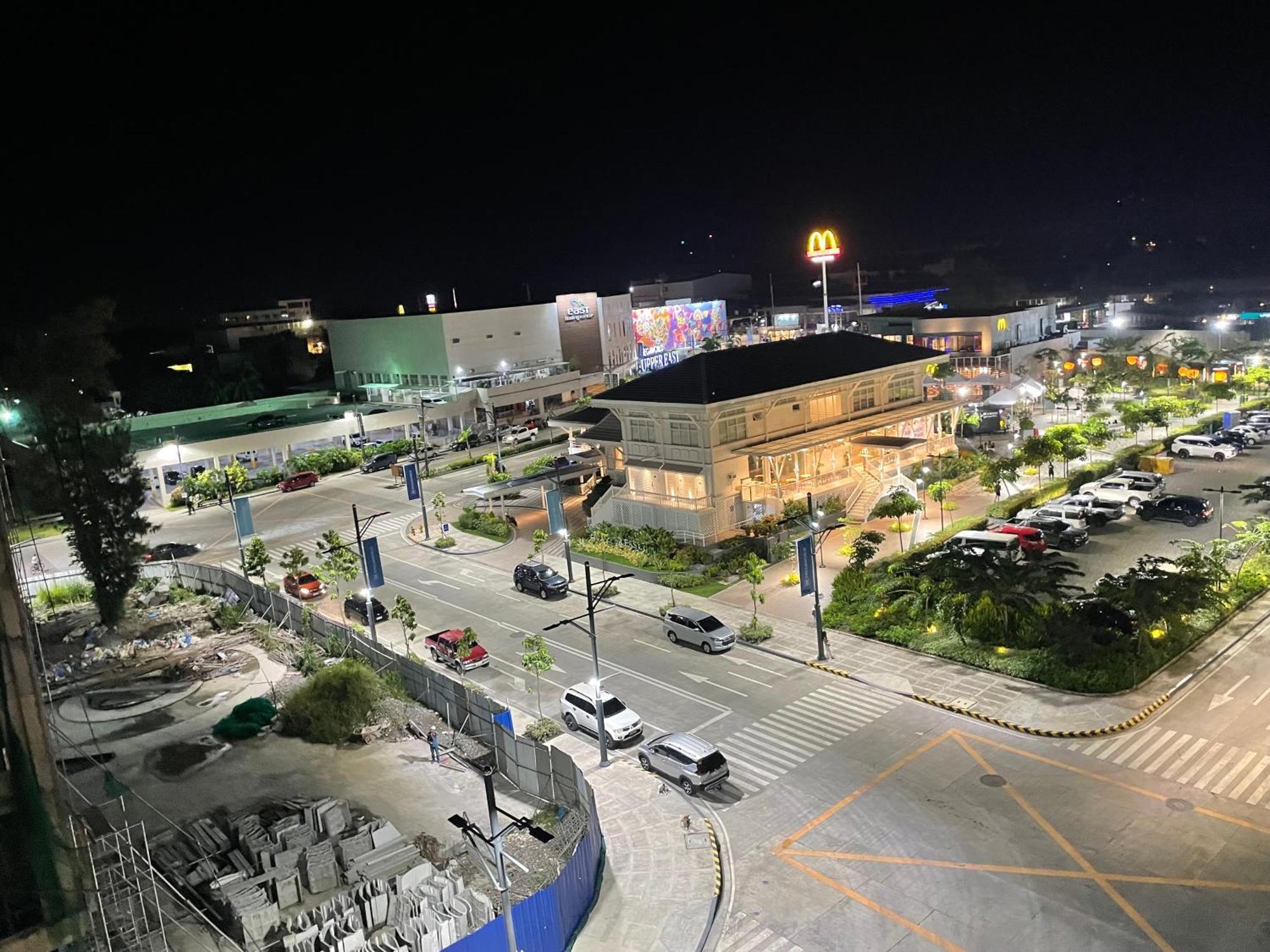 Condo Home With Fast Wifi In Bacolod City Luaran gambar